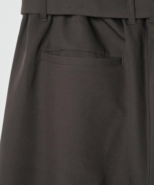 LUCY(ルーシー)の「LUCY/【セットアップ】トロミベルト付きワイドスラックス(スラックス・メンズ・ブラウン/ダークグレー/ブルー/ブラック・LARGE/MEDIUM)」の10枚目の写真