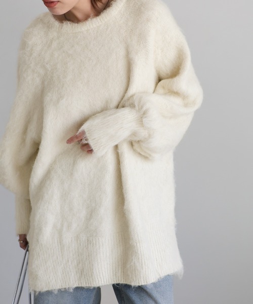 select MOCA(セレクトモカ)の「モヘアタッチ2WAYオーバーニット(ニット/セーター・レディース・チャコールグレー/イエロー/グレー/アイボリー/ベージュ・FREE)」の11枚目の写真