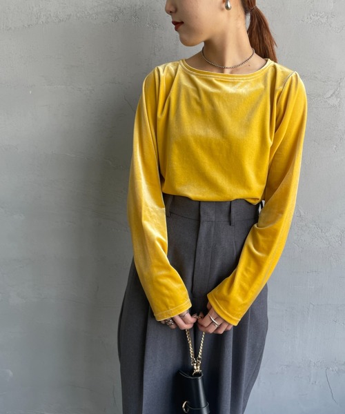JF Ready Made（ジェイエフレディメイド）の「[Jf Ready Made/ジェイエフレディメイド] クルーネックベロアカットソー（Tシャツ/カットソー・レディース・ピンク/ブラック/グレー/イエロー・F）」の4枚目の写真