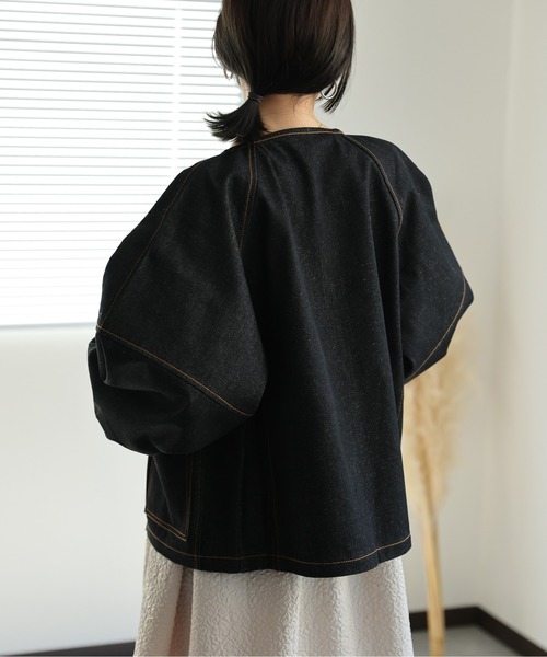 ap retro（アプレトロ）の「ランタンスリーブデニムブルゾン（デニムジャケット・レディース・ネイビー/ブラック・FREE）」の9枚目の写真