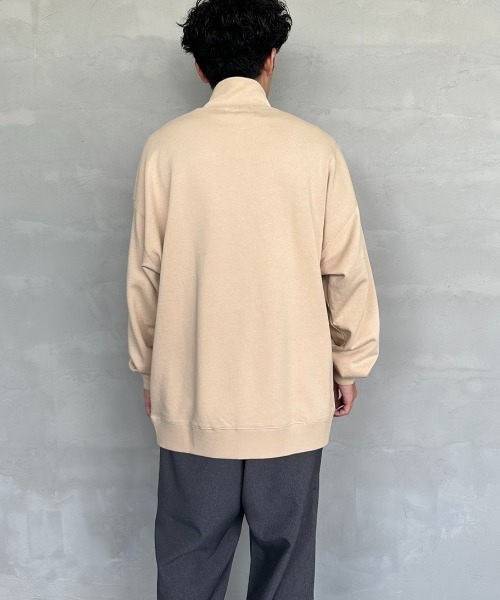 TOWNCRAFT（タウンクラフト）の「[TOWN CRAFT/タウンクラフト・THE FOX/ザフォックス] 別注 ワンポイントロゴ ハーフジップスウェット（スウェット・レディース・グレー/ブラック/ベージュ・M/L/S）」の4枚目の写真