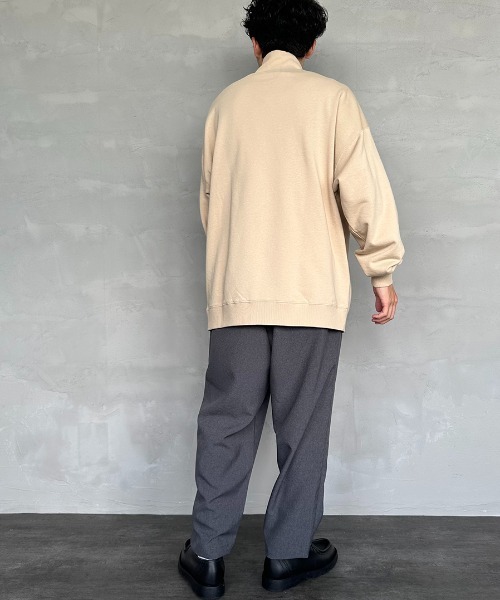 TOWNCRAFT（タウンクラフト）の「[TOWN CRAFT/タウンクラフト・THE FOX/ザフォックス] 別注 ワンポイントロゴ ハーフジップスウェット（スウェット・レディース・グレー/ブラック/ベージュ・M/L/S）」の7枚目の写真