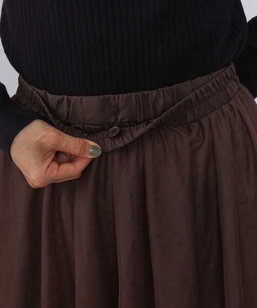 BEAMS HEART（ビームスハート）の「BEAMS HEART / チュール ロングスカート（スカート・レディース・ブラック/ブラウン・FREE）」の13枚目の写真