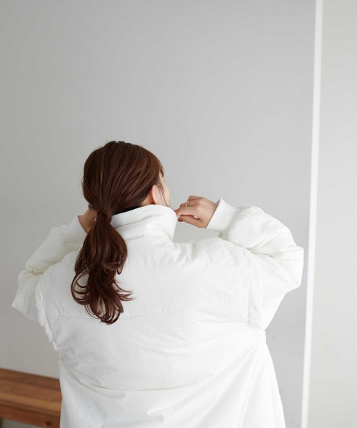 DISCOAT（ディスコート）の「【WEB限定】袖取り外し中綿ブルゾン（ダウンジャケット/コート・レディース・アイボリー/ブラック・MEDIUM）」の9枚目の写真