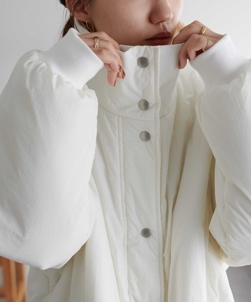 DISCOAT（ディスコート）の「【WEB限定】袖取り外し中綿ブルゾン（ダウンジャケット/コート・レディース・アイボリー/ブラック・MEDIUM）」の13枚目の写真