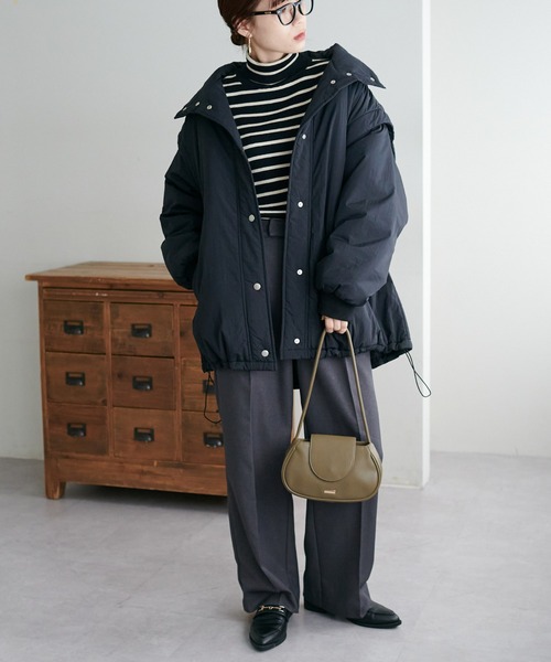 DISCOAT（ディスコート）の「【WEB限定】袖取り外し中綿ブルゾン（ダウンジャケット/コート・レディース・アイボリー/ブラック・MEDIUM）」の22枚目の写真