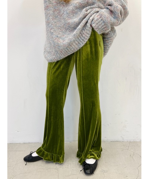 WC（ダブル シー）の「【EC限定】ベロアフリルフレアパンツ（その他