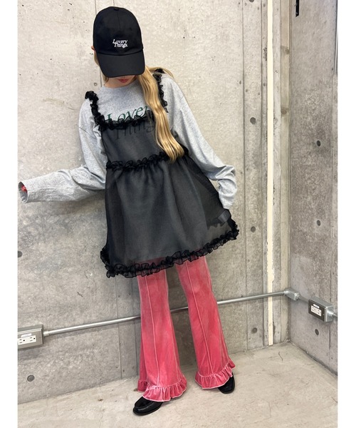 WC（ダブル シー）の「【EC限定】ベロアフリルフレアパンツ（その他パンツ・レディース・グリーン/ピンク/ブラック・FREE）」の13枚目の写真