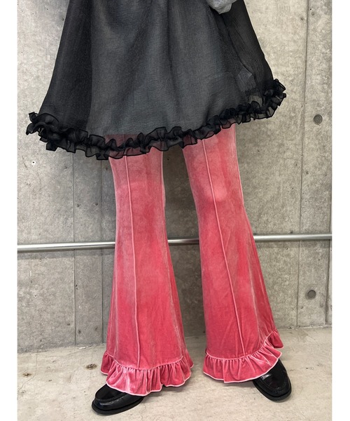 WC（ダブル シー）の「【EC限定】ベロアフリルフレアパンツ（その他パンツ・レディース・グリーン/ピンク/ブラック・FREE）」の17枚目の写真