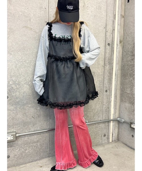 WC（ダブル シー）の「【EC限定】ベロアフリルフレアパンツ（その他パンツ・レディース・グリーン/ピンク/ブラック・FREE）」の4枚目の写真