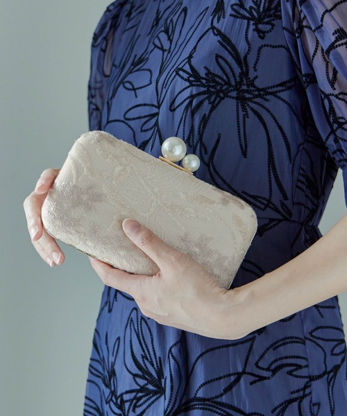 ベロアパールハードパーティークラッチバッグ（クラッチバッグ