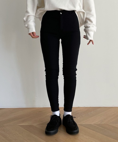 CANAL JEAN（キャナルジーン）の「El mar　あったかスキニーパンツ（その他パンツ・レディース・ブラック/ベージュ・SMALL/MEDIUM）」の8枚目の写真