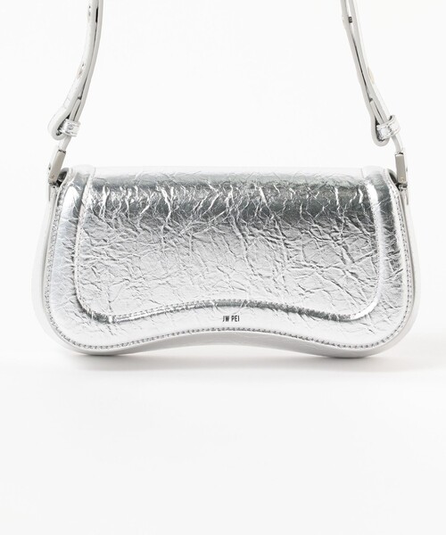 Ray BEAMS（レイビームス）の「JW PEI / Joy Metallic Bag（トートバッグ・レディース・シルバー・ONE SIZE）」の10枚目の写真