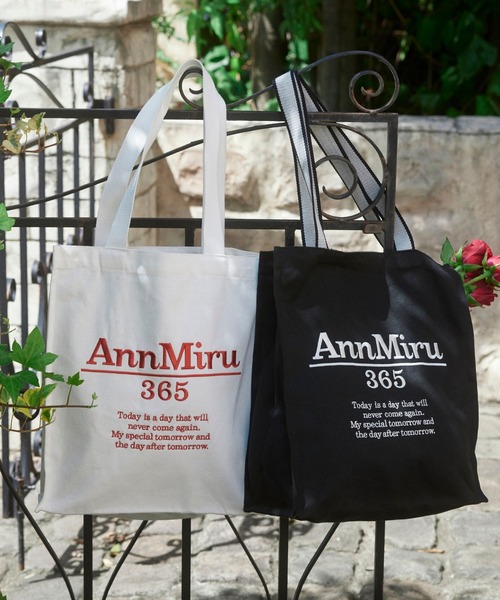 AnnMiru（アンミル）の「キャンバス刺繍ロゴトートバッグ【マチあり大容量/内ポケット】（トートバッグ・レディース・ブラック/ホワイト・FREE）」の4枚目の写真