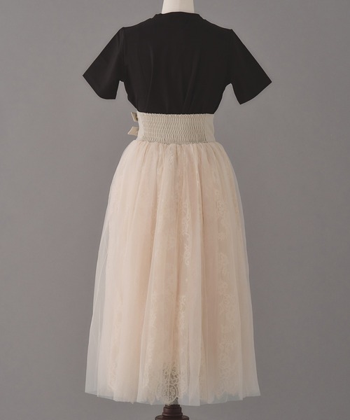 emiriawiz(エミリアウィズ)の「Double buckle volume tulle skirt(スカート・レディース・ブラック/グレー/ベージュ・SMALL/MEDIUM)」の10枚目の写真