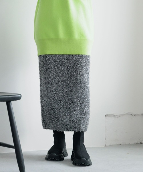 LEPSIM(レプシィム)の「7ゲージラメニットスカート 987328(スカート・レディース・シルバー/ピンク/ブラック・FREE)」の4枚目の写真