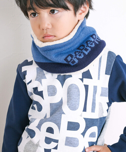 BeBe（ベベ）の「BIGロゴ配色トレーナー(80~150cm)（スウェット・キッズ・ブラック系その他/ブルー系その他・150cm/130cm/100cm/140cm/120cm/80ｃｍ/90cm/110cm）」の6枚目の写真