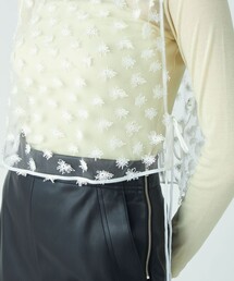 美品　MACAPHEE　フラッフィーエンブロイダリーショートベスト　S　ブラック 美品 MACAPHEE フラッフィーエンブロイダリーショートベスト S