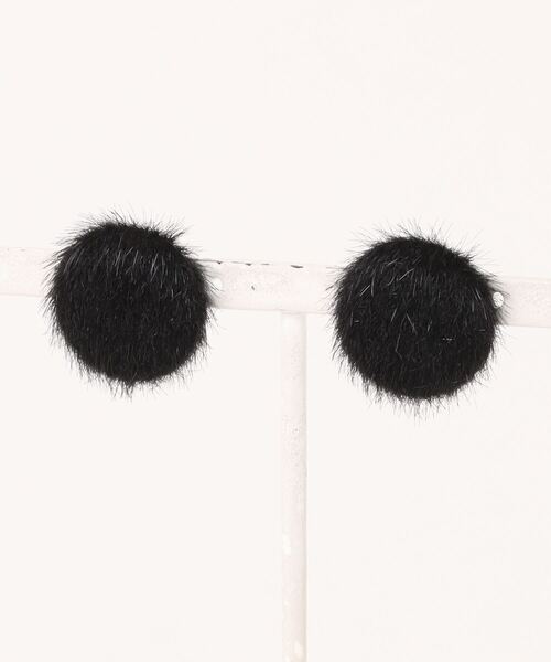 SPIGA（スピーガ）の「ﾌｧｰﾎﾞﾀﾝﾋﾟｱｽ（ピアス（両耳用）・レディース・ホワイト/ピンク/ボルドー/ブラウン/グレー/ブラック・FREE）」の3枚目の写真