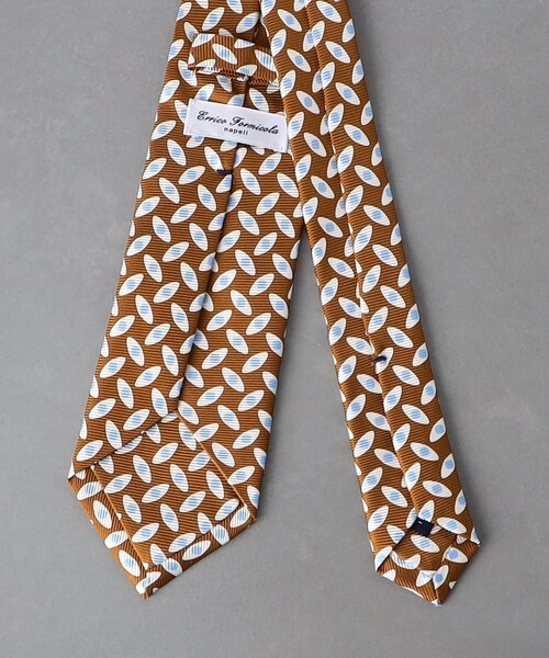 ERRICO FORMICOLA(エッリコフォルミコラ)の「<ERRICO FORMICOLA>オーバル プリント ネクタイ(ネクタイ・メンズ・ブラウン/ネイビー・FREE)」の5枚目の写真