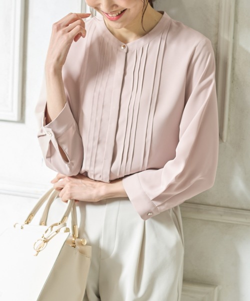 Honeys(ハニーズ)の「8分袖ピンタックブラウス(シャツ/ブラウス・レディース・ホワイト/ライトグレー/ブラック/サックスブルー/ライトピンク/ピンク系その他・S/M/L/LL/3L)」の6枚目の写真