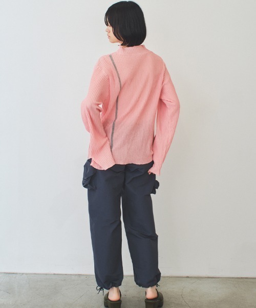 soduk(スドーク)の「multi pockets cargo pants(カーゴパンツ・レディース・ブラック/グレー・MEDIUM/SMALL)」の8枚目の写真