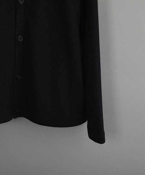 VIBGYOR（ヴィブジョー）の「畦編みニットソー 長袖 Vカーディガン（Tシャツ/カットソー・メンズ・モスグリーン/ネイビー/ブラック・LARGE/MEDIUM）」の12枚目の写真