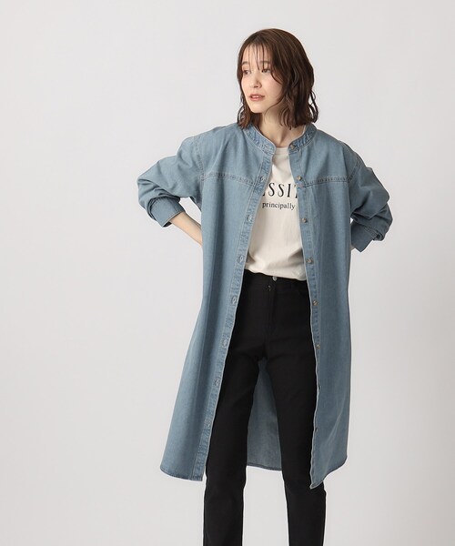SHOO・LA・RUE（シューラルー）の「◆【洗える/M-LL】大人カジュアルな着こなしに。柔らかデニムシャツワンピース（ワンピース・レディース・ネイビー/ライトブルー・02/03/04）」の4枚目の写真