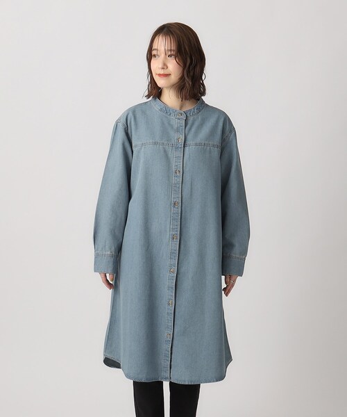 SHOO・LA・RUE（シューラルー）の「◆【洗える/M-LL】大人カジュアルな着こなしに。柔らかデニムシャツワンピース（ワンピース・レディース・ネイビー/ライトブルー・02/03/04）」の17枚目の写真