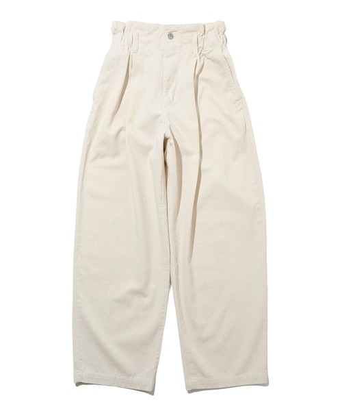 MILKFED.（ミルクフェド）の「WIDE TUCK PANTS（デニムパンツ・レディース・ライトインディゴブルー/ブラック/オフホワイト・M/S）」の4枚目の写真