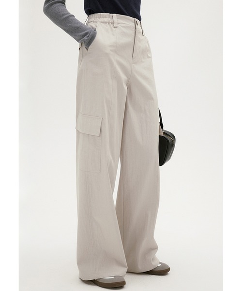 Fano Studios(ファノ ストゥディオズ)の「ハイウエストストレートカーゴパンツ FC24K020【Fano Studios】(スラックス・レディース・グレイッシュベージュ・L/M/S)」の7枚目の写真
