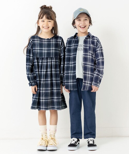 SHOO・LA・RUE(シューラルー)の「◆【110-140cm/リンク】ダブルガーゼオーバーシャツ(シャツ/ブラウス・キッズ・ネイビー系1/ホワイト/グレー系2・14/13/12/11)」の16枚目の写真
