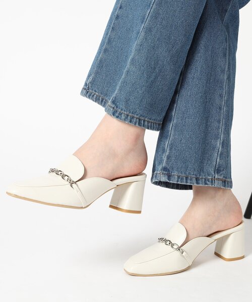 ESPERANZA(エスペランサ)の「チェーンミュールローファー 24SS(サンダル・レディース・ブラック/アイボリー/ベージュ系2・S/M/L/LL)」の2枚目の写真