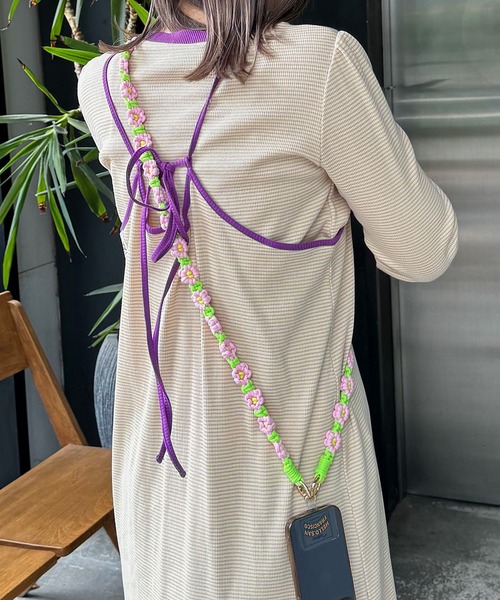 スマホ水筒ショルダー　サンダル　薔薇　手描き　トールペイント セール】【HELLO.SANFRANCISCO/ハローサンフランシスコ】手編みライク