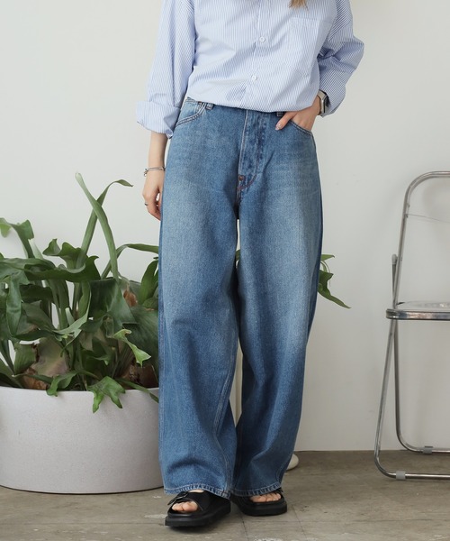 Lee Cowboy Pants タペストリー　デニム Lee（リー）の「Lee/リー SUPERSIZED COWBOY PANTS デニムパンツ