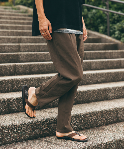 JOURNAL STANDARD（ジャーナルスタンダード）の「”吸水速乾 / 接触冷感” EVALET LIGHT ブッチャー1P イージーパンツ（その他パンツ・メンズ・グレー/ブラック系その他/アイボリー/ブラウン系その他/コバルトブルー・SMALL/MEDIUM/LARGE）」の5枚目の写真