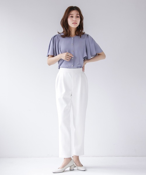 Emilyan(エミリアン)の「更に快適になった!無敵のパンツ 【UVカット98%!接触冷感!洗濯機OK♪全方位ストレッチ♪】ハイストレッチつやポンチ・タックテーパードパンツ(スーツパンツ・レディース・ブラック/グレイッシュベージュ/オフホワイト/ネイビー・S/M/L)」の17枚目の写真