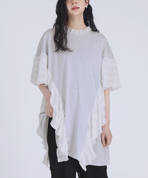 somari imagination(ソマリ イマジネーション)の「『異素材フリルデザインカットソー』(Tシャツ/カットソー・レディース・杢グレー/ブラック・FREE)」の1枚目の写真