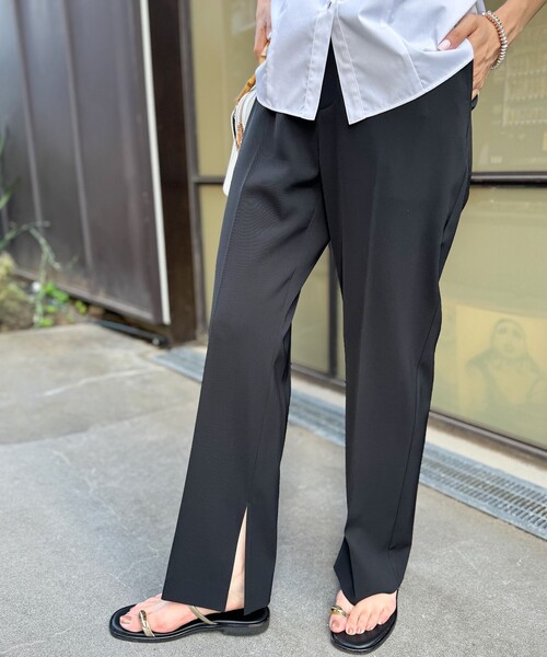 NOLLEY’S（ノーリーズ）の「ウォッシャブルスリットパンツ（その他パンツ・レディース・ブラック/キナリ・40/38/36/34）」の2枚目の写真