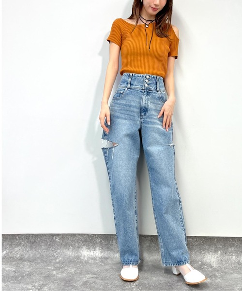 ANAP(アナップ)の「ワンショルダーカットアウトリブニットトップス(Tシャツ/カットソー・レディース・アイボリー/ブラック/オレンジ・FREE)」の22枚目の写真