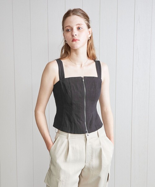 H BEAUTY&YOUTH UNITED ARROWS（エイチビューティーアンドユース