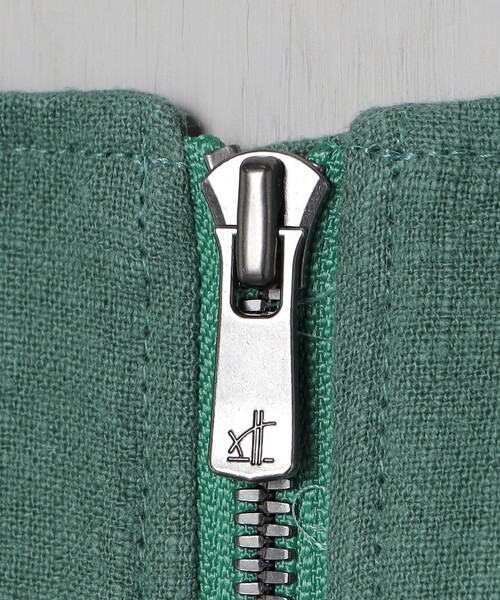 H　BEAUTY&YOUTH UNITED ARROWS（エイチビューティーアンドユースユナイテッドアローズ）の「＜H＞ジップキャミソールベスト（ベスト・レディース・オリーブ/ブラック・S/M）」の10枚目の写真