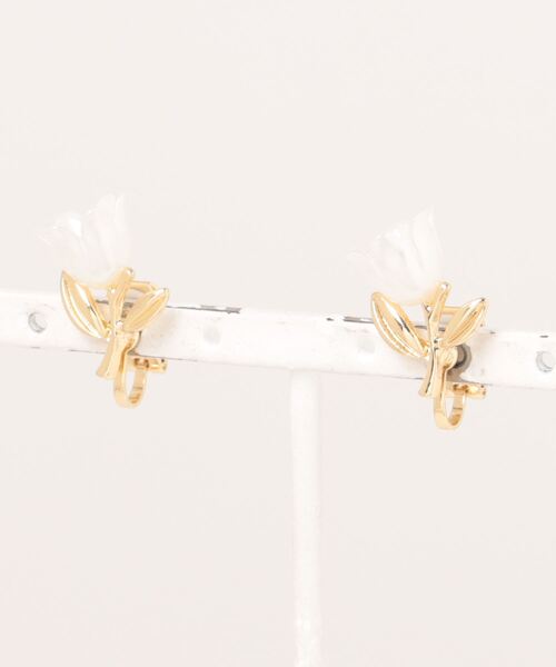 styiro（スタイロ）の「ニッケルフリー すずらんピアス（ピアス（両耳用）・レディース・ホワイト系その他/パープル系その他/パープル系その他2/ホワイト系その他2・FREE）」の2枚目の写真