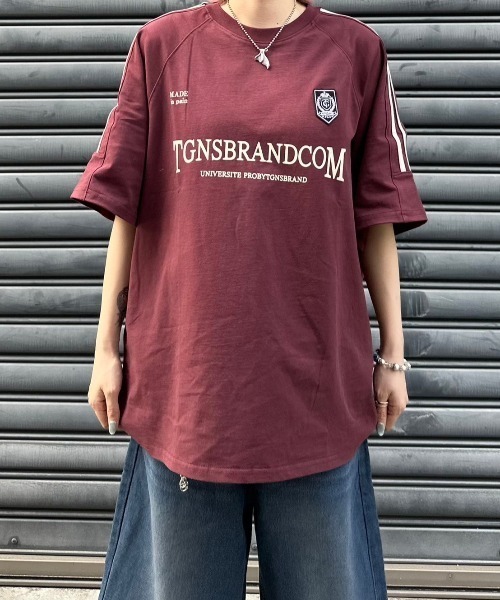 【セール】ストリートファッション TGNS ツーガンズ Side Panel SS Tee トラックTシャツ オーバーサイズ 半袖トップス 半袖Tシャツ スポーティートップス ロゴTシャツ ユニフォームTシャツ ストリートブランド Y2K ブロークコア ブロケットコア（Tシャツ/カットソー）｜TGNS（ツーガンズ）