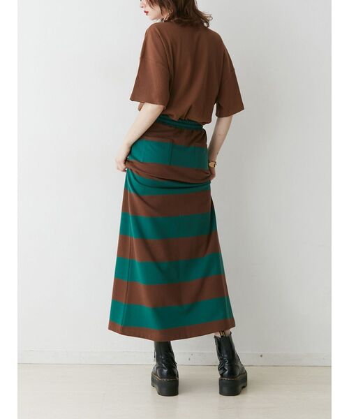 jouetie（ジュエティ）の「ボディースーツポロトップス【セットアップ対応】（ポロシャツ・レディース・ブラウン/レッド/ブラック・MEDIUM）」の13枚目の写真