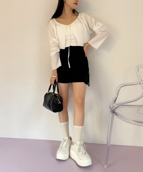 one after another NICE CLAUP（ワンアフターアナザーナイスクラップ）の「マルチウェイボレロトップス（Tシャツ/カットソー・レディース・ブラック/シルバー/オフホワイト・FREE）」の14枚目の写真