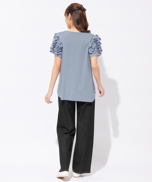 alotta(アロッタ)の「袖フリルひんやりカットソー(Tシャツ/カットソー・レディース・ホワイト/ブルー・LARGE/MEDIUM/X-LARGE)」の3枚目の写真
