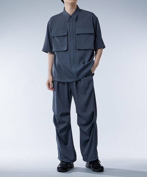 UNITED TOKYO（ユナイテッドトウキョウ）の「ドレープスノーパンツ｜セットアップ着用可能（カーゴパンツ・メンズ・グレー/ブラック・1/2）」の21枚目の写真