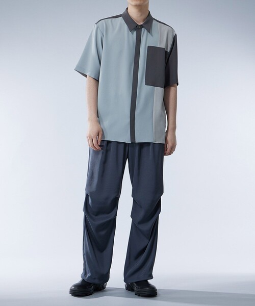 UNITED TOKYO（ユナイテッドトウキョウ）の「ドレープスノーパンツ｜セットアップ着用可能（カーゴパンツ・メンズ・グレー/ブラック・1/2）」の22枚目の写真