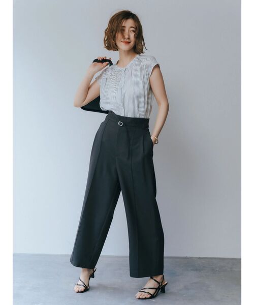 YECCA VECCA（イェッカヴェッカ）の「ギャザーブラウス（シャツ/ブラウス・レディース・オフホワイト/サックスブルー/ネイビー/ストライプ・FREE）」の14枚目の写真